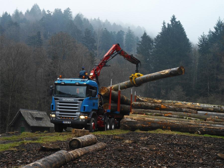 Scania R470 6x6 Timber Truck 2004 года  (фото 2 из 4)